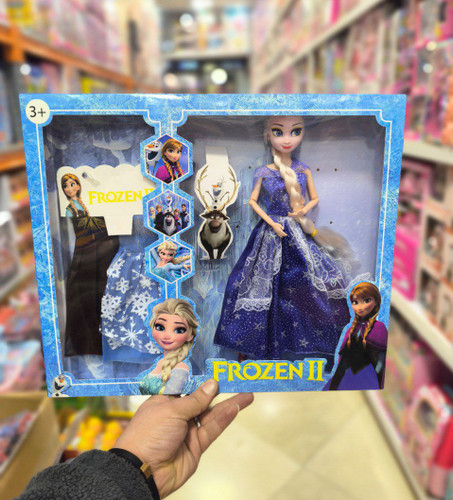 عروسک فروزن